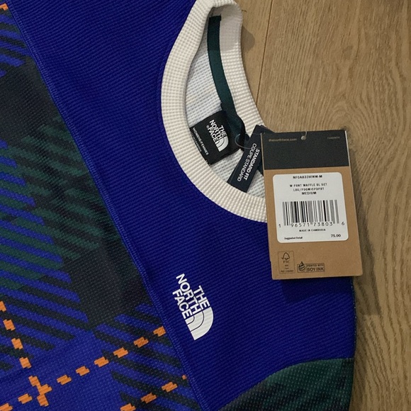 The North Face Thermal Waffle Set - Picture 5 of 7